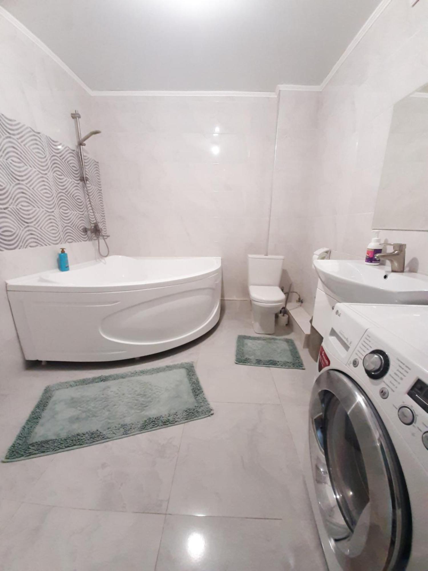 Comfortable Apartment บิชเคก ภายนอก รูปภาพ